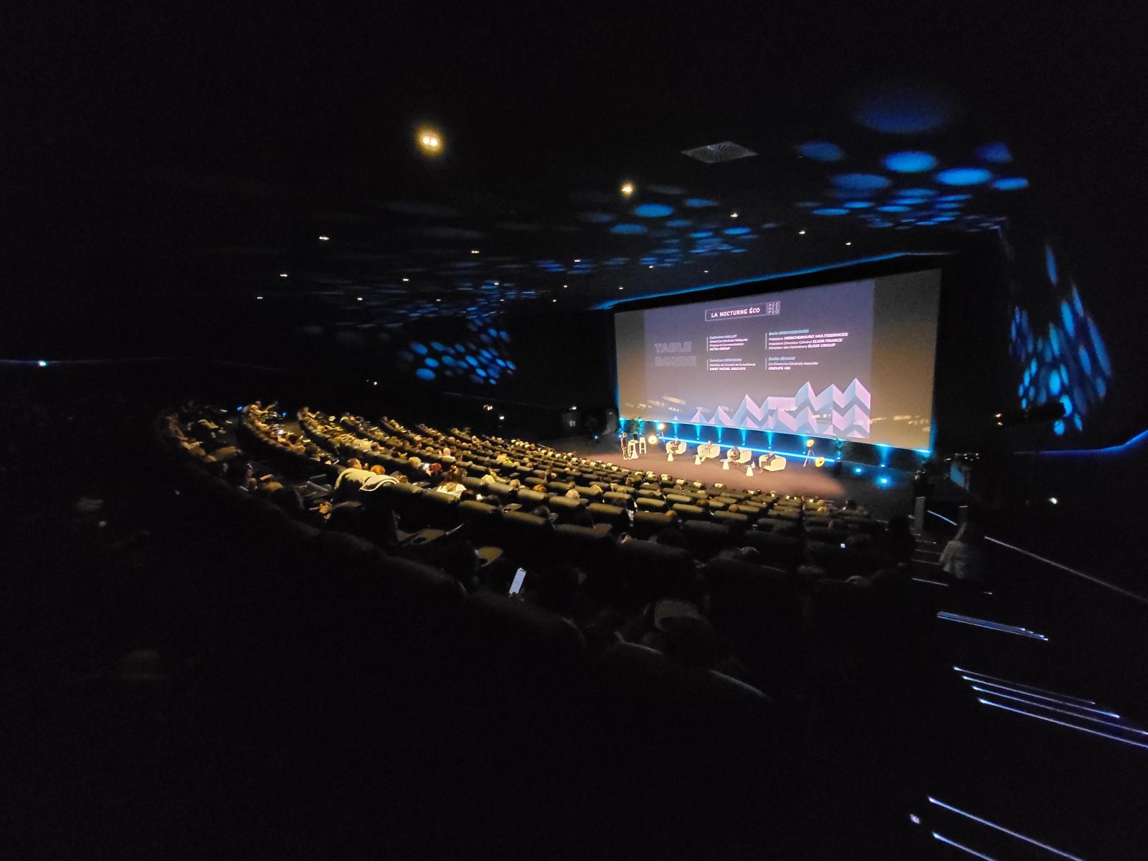 Plus de 300 personnes ont assisté à la conférence "Histoires de familles" au cinéma Pathé Wilson. (Photo : Dorian Alinaghi - Entreprises Occitanie)