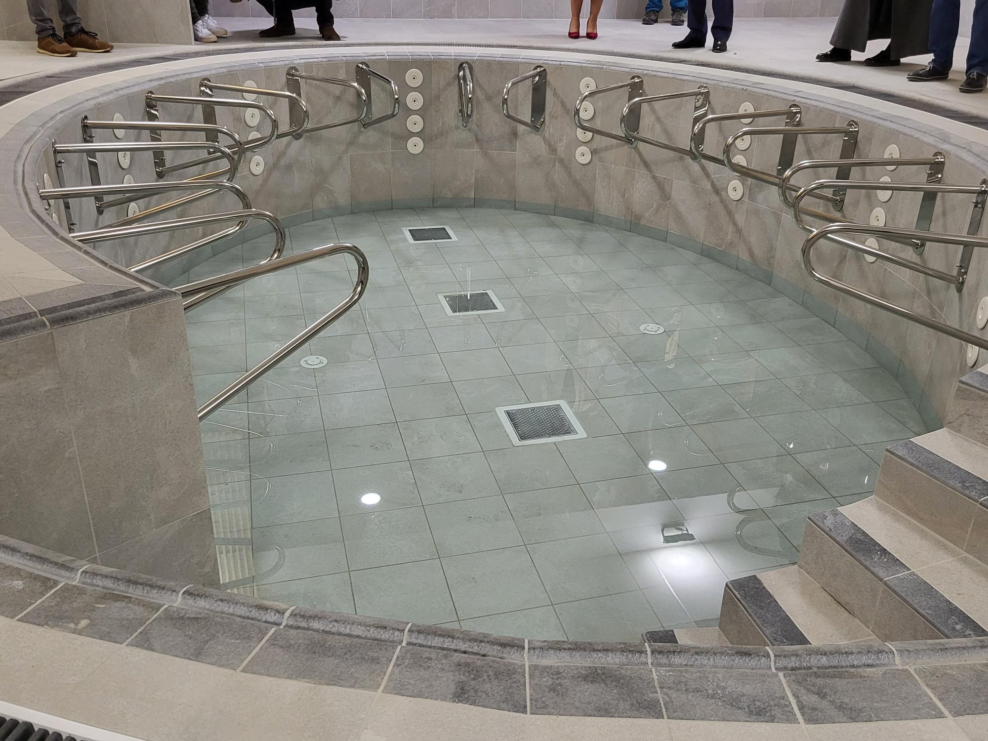 Le grand bassin a été rénové au sein de l'espace Premium. (Photo : Anthony Assémat - Entreprises Occitanie)