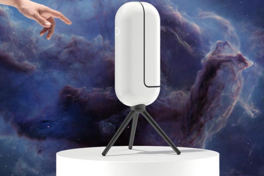 La start-up Vaonis vient d’annoncer le lancement d’une version mini de Stellina, hybride connecté entre le télescope et l’appareil photo