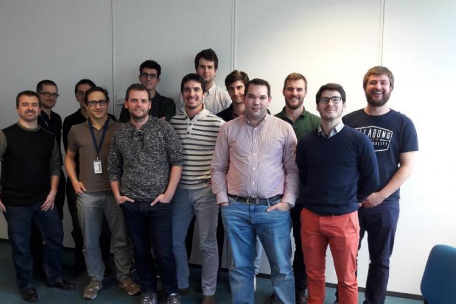 Une partie de l’équipe MUSTANG : de gauche à droite : BASQUE, Yohann; HANS, Nicolas ; DE LA ROSA, Ken-Ji ; DI CECCA, FILIPPO ; MAILLARD, Frederic (responsable projet); LE GRELLE, Alexandre ; DESLANDES, Vincent (responsable technique) ;CHOUTEAU, Jean frederic; CHELLE, HUGO ; GADAT, Benjamin ; COLLIN, Arnaud ; MAISONNAT, Thibault ; CROSNIER, Michael Une partie de l’équipe MUSTANG : de gauche à droite : BASQUE, Yohann; HANS, Nicolas ; DE LA ROSA, Ken-Ji ; DI CECCA, FILIPPO ; MAILLARD, Frederic (responsable projet); LE GRELLE, Alexandre ; DESLANDES, Vincent (responsable technique) ;CHOUTEAU, Jean frederic; CHELLE, HUGO ; GADAT, Benjamin ; COLLIN, Arnaud ; MAISONNAT, Thibault ; CROSNIER, Michael