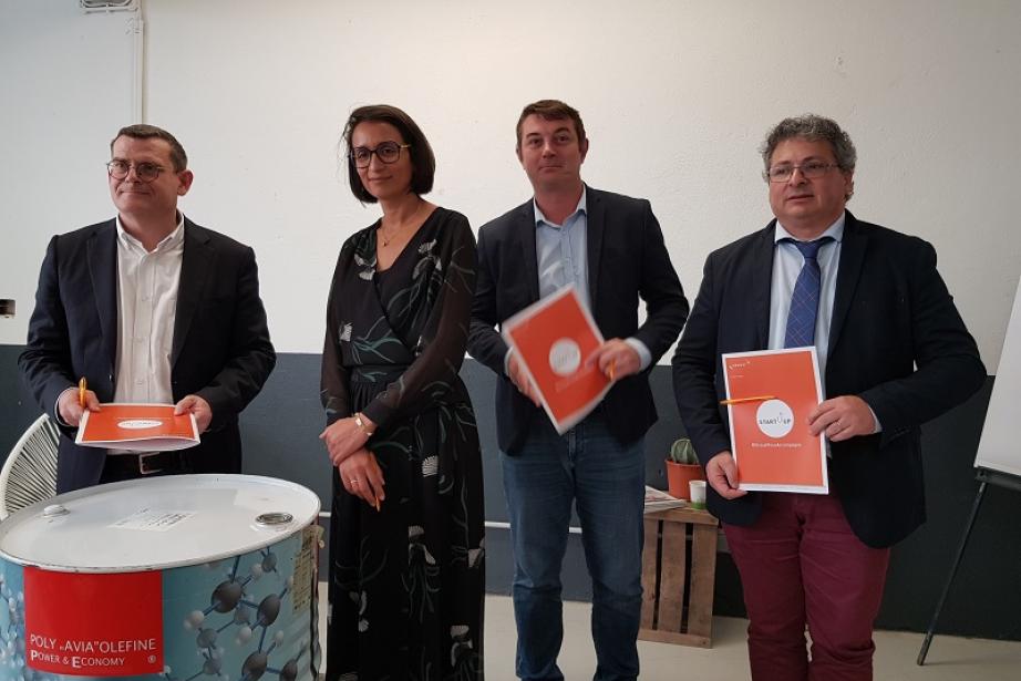 Jean Dokhelar, directeur de l’Urssaf MP, Lamya Benkirane, dirigeant du Village by CA Toulouse, Edouard Forzy, dirigeant de la Mêlée, Philippe Farenc de l’Ecole des Mines d’Albi-Carmaux. Jean Dokhelar, directeur de l’Urssaf MP, Lamya Benkirane, dirigeant du Village by CA Toulouse, Edouard Forzy, dirigeant de la Mêlée, Philippe Farenc de l’Ecole des Mines d’Albi-Carmaux.
