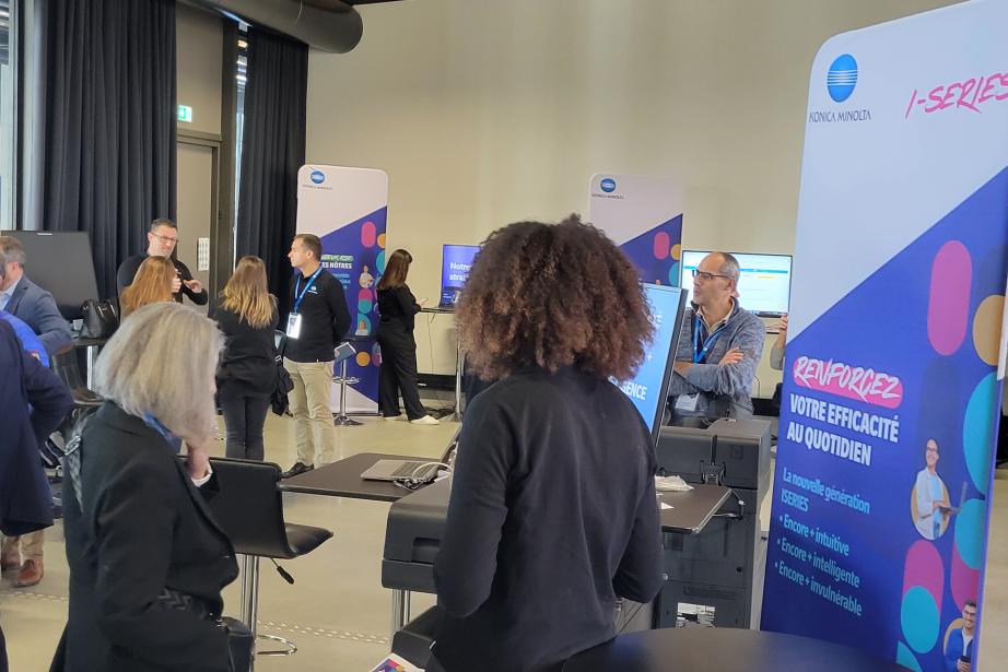 Konica Minolta a organisé ses portes ouvertes à la Halle de la Machine de Toulouse, mardi 26 novembre 2024. Une journée placée sous le signe de la transformation numérique des PME. (Photo : Anthony Assémat - Entreprises Occitanie)