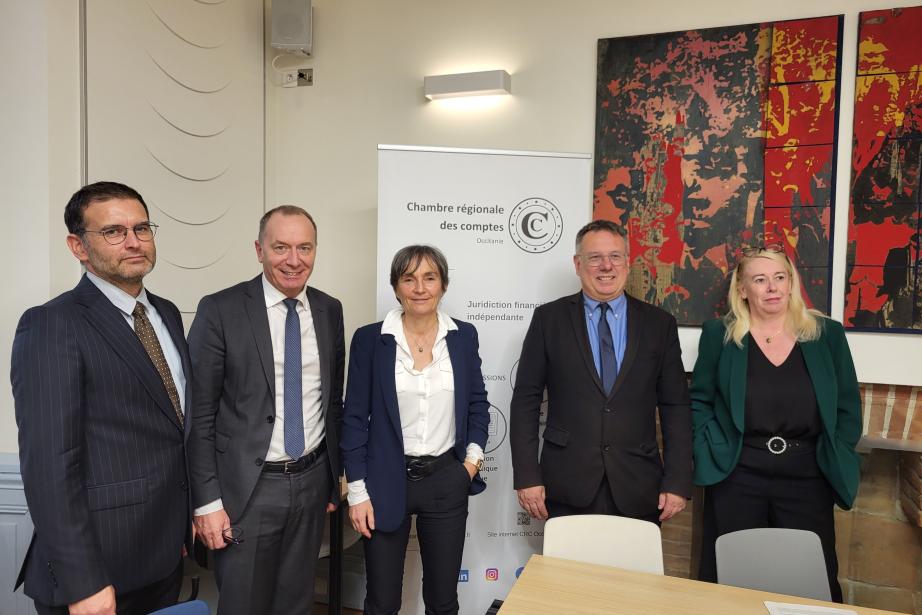 De gauche à droite : Xavier Bailly, premier conseiller CRC Occitanie, Eric Darras, directeur de Sciences Po Toulouse, Valérie Renet, présidente de la chambre CRC Occitanie, Roger Rabier, premier conseiller CRC Occitanie et Isabelle Houvenaghel, présidente de la 2eme section CRC Occitanie. (Photo Dorian Alinaghi)