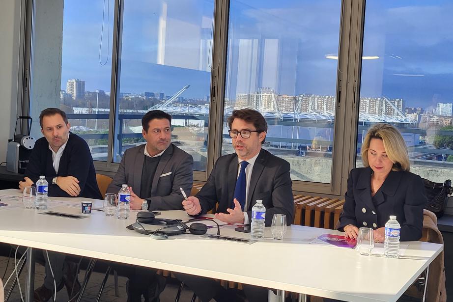 De gauche à droite : Stéphane Carcenac, trésorier, Thomas Fantini, vice-président, Pierre-Olivier Nau, président du Medef 31, et Céline Bon, membre du conseil d'administration. (Photo Dorian Alinaghi)