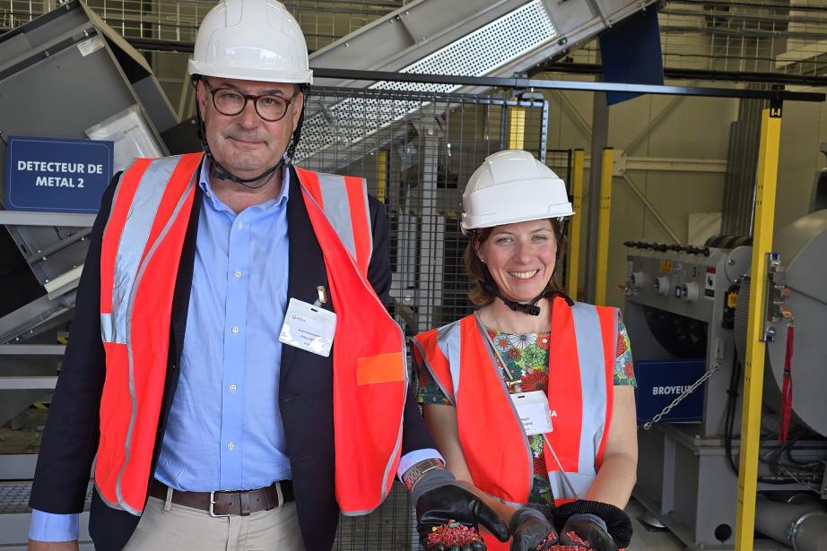 Jean-Christophe Poultier, directeur du territoire Sud-Ouest des Services aux Entreprises de Veolia et Magali Duchene, directrice d’agence Veolia. (Photo Dorian Alinaghi)