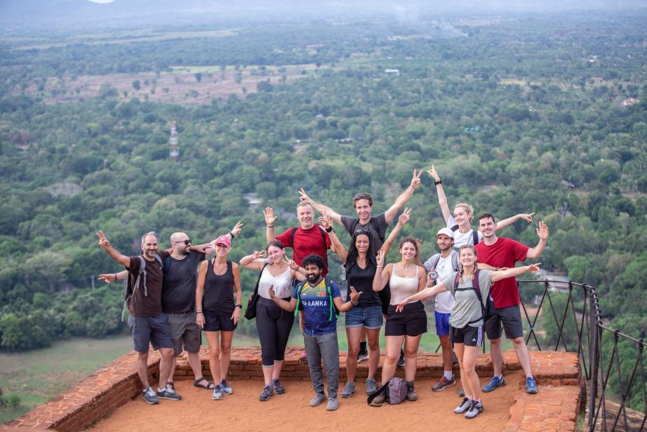 Depuis 2012, Les Covoyageurs ont fait de cette idée un véritable modèle : permettre aux voyageurs solos de partir avec d’autres solos, dans un cadre pensé pour créer du lien sans jamais l’imposer. (Photo Les Covoyageurs)