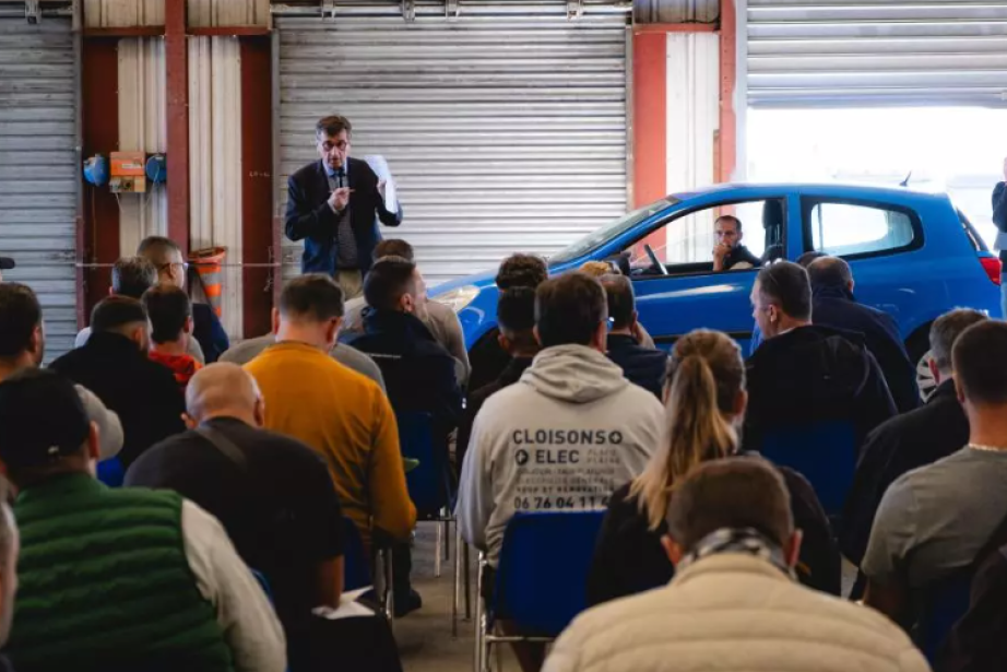 Avec un chiffre d'affaires de 329 millions d'euros en 2024, l'entreprise est un leader du secteur en France, avec un cycle de vente rapide et une offre multicanale adaptée aux besoins de ses clients. (Photo Enchères VO)