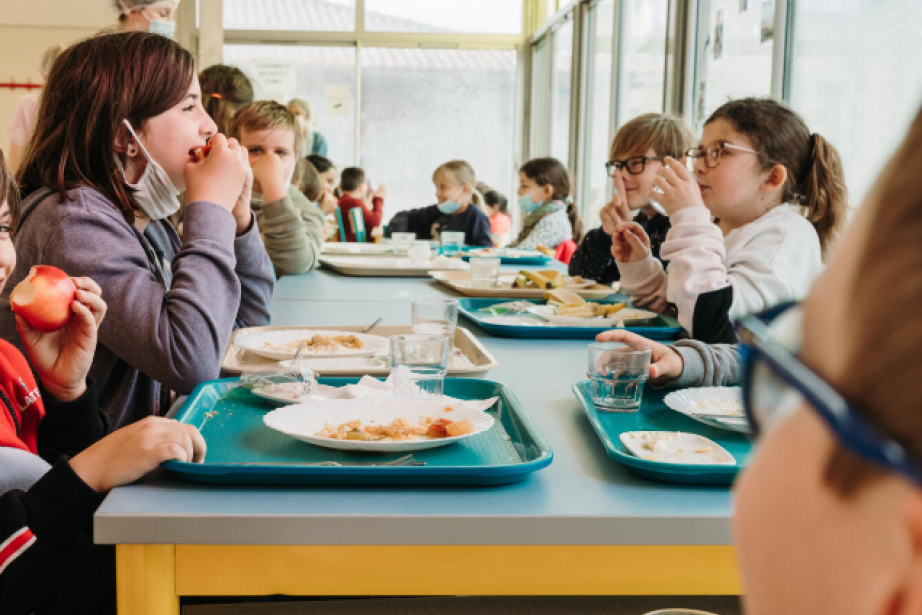 Avec plus de 3 000 restaurants collectifs labellisés, Ecocert « En Cuisine » trace la voie d’une alimentation plus saine et durable. (Photo Ecocert) 