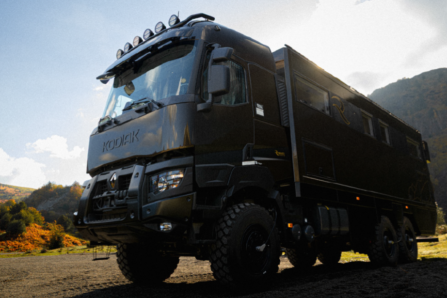 Chaque Kodiak est unique, fabriqué en série ultra-limitée. De 18 à 36 mois de production pour un prix à partir de 900 000 €. (Photo R-Truck France)