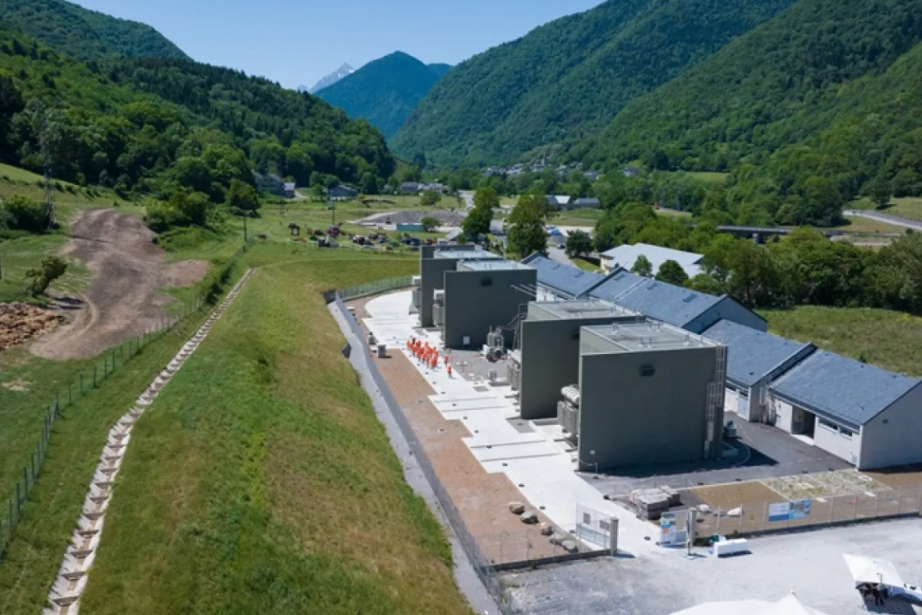 Le chantier a aussi généré des retombées économiques locales estimées à 25 millions d’euros, avec la création de 15 emplois équivalent temps plein pour des personnes éloignées de l’emploi ou demandeuses d’emploi. (Photo RTE)
