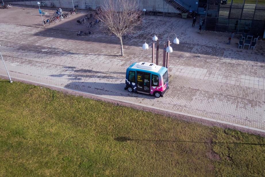 Credit - Mathieu Petit and EasyMile - EZ10 - Linköping, Sweden - (19)