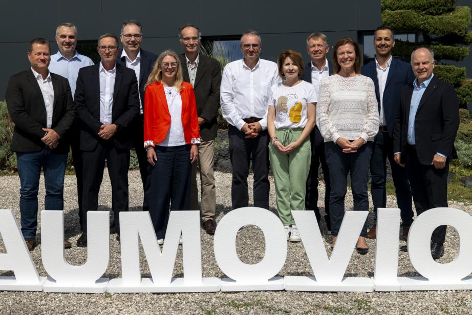 La direction du site Aumovio de Toulouse réunie à l’occasion du BrandDay. (Photo Aumovio)