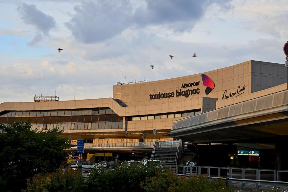 Pour le préfet de Haute-Garonne Pierre-André Durand, "il est essentiel de réduire l'impact du trafic aérien sur les populations environnantes en limitant les vols". (Photo : Aéroport Toulouse-Blagnac)