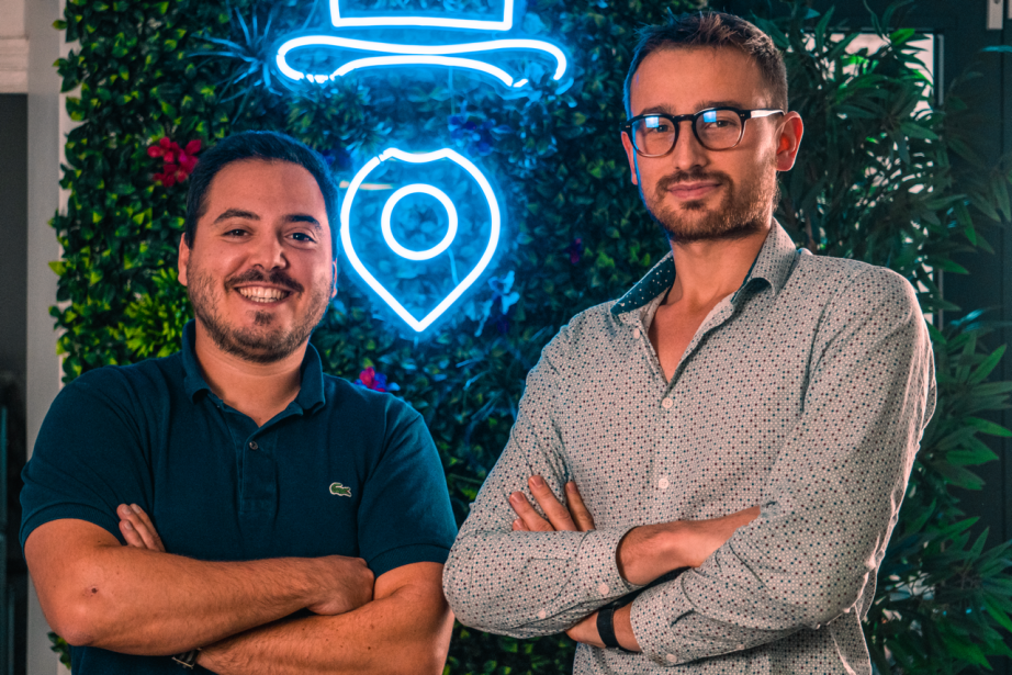 Maxime Lagreze et Grégory Muratorio, les co-fondateurs d'Henri Trip, créateur de guides de voyage personnalisés. (Photo : Henri Trip)