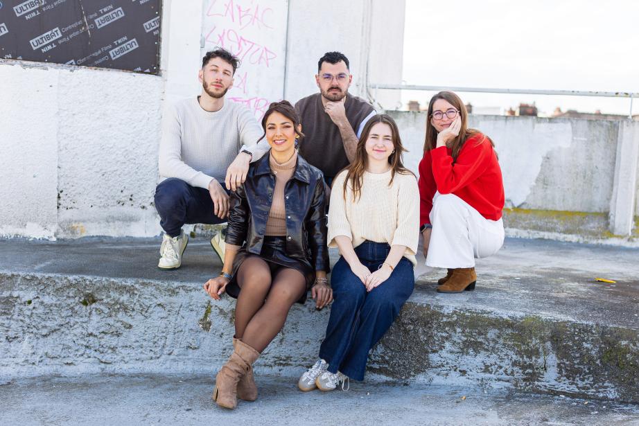 De gauche à droite : Jean Ciapa, Virginie Delrieu, Ugo de Luca, , Estelle Laville et Laëtitia Ruault-Durand. (Photo Polpoz)