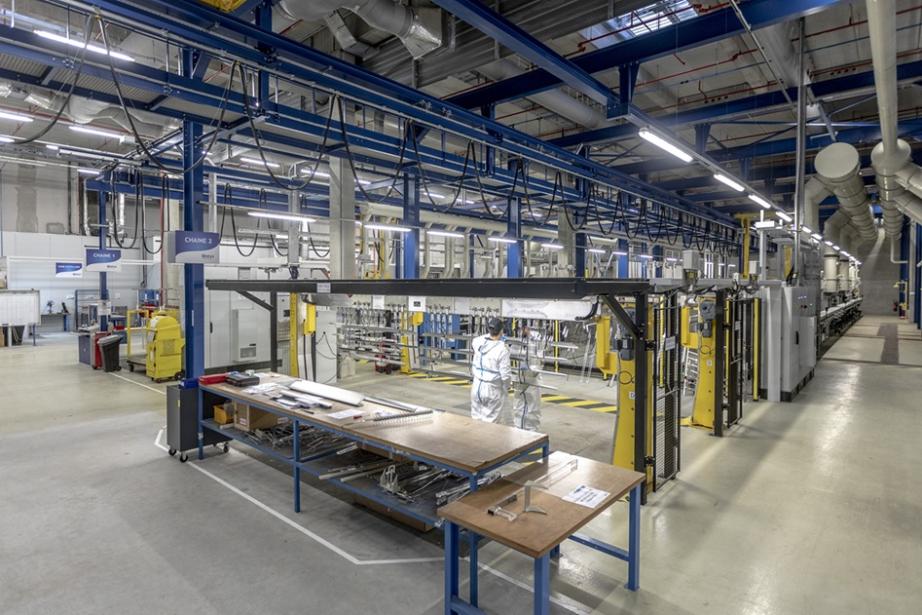 Avec 300 collaborateurs, 4 sites industriels (dont un en Hongrie), et un objectif de 40 millions d'euros de chiffre d’affaires en 2028, le groupe affiche une stratégie résolument tournée vers l’avenir de l’aéronautique.