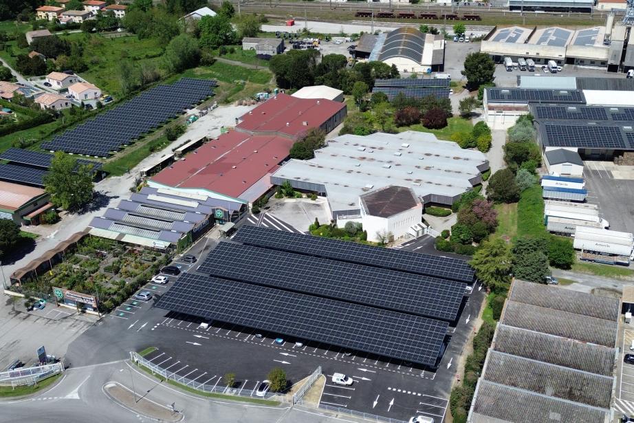 Avec plus de 5 MWc de puissance solaire installée à terme, le site de Castelnaudary se positionnera comme un véritable hub énergétique local, démontrant la capacité du secteur industriel à conjuguer souveraineté énergétique, performance économique et ancrage territorial. (Photo Solveo Energies)