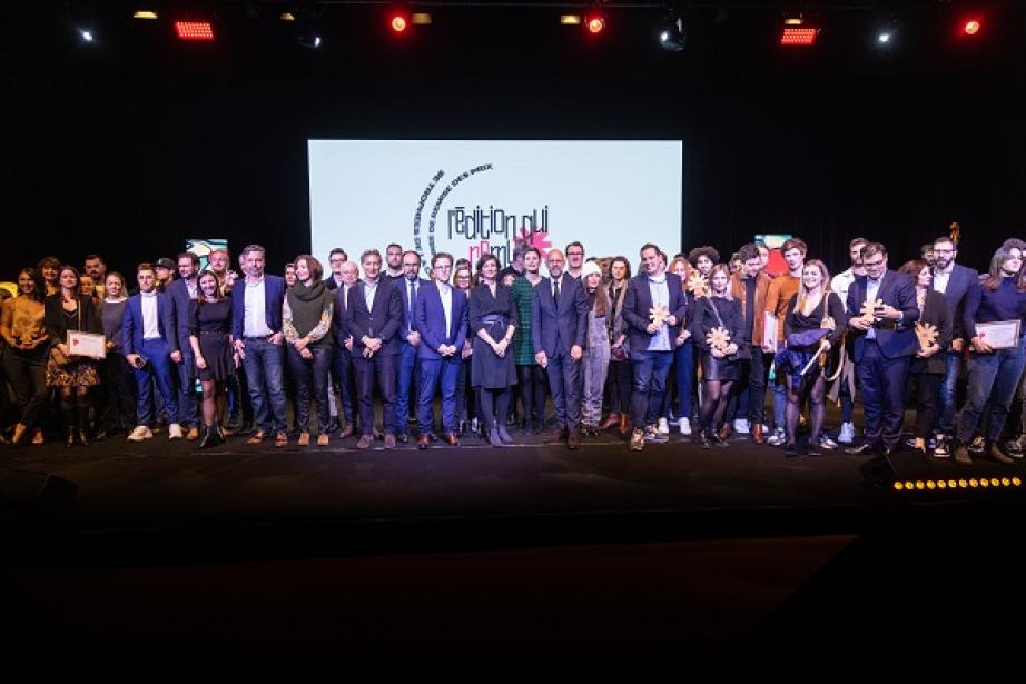 Les organisateurs, lauréats et partenaires de la soirée des Trophées de la Com Sud Ouest.