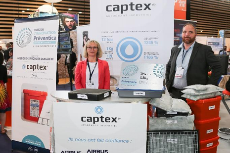Fin Mai 2018 au Salon Preventica à Lyon, à l’occasion de la Remise du Diplôme Preventica, Gérard SALVY, co-dirigeant de CAPTEX en compagnie de Mauricette FRATY, CEO d’AUDIFTY SAS en charge de la Communication Fin Mai 2018 au Salon Preventica à Lyon, à l’occasion de la Remise du Diplôme Preventica, Gérard SALVY, co-dirigeant de CAPTEX en compagnie de Mauricette FRATY, CEO d’AUDIFTY SAS en charge de la Communication