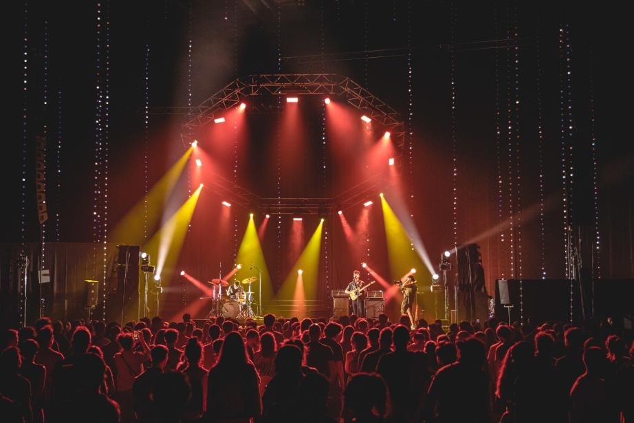 Le Festival OZ – Occitanie au Zénith – est un événement musical immersif, gratuit et accessible à tous, organisé par et au Zénith de Toulouse.(Photo Julien Chazeaubenit)