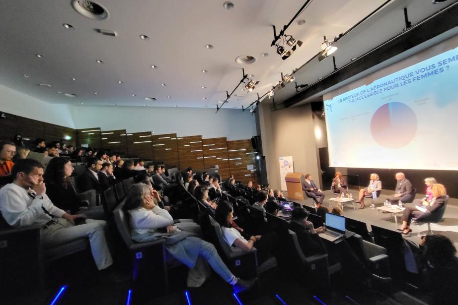 La première édition de SkyTalks s'est déroulée à l'Enac de Toulouse, jeudi 16 mars 2023. (Photo : Anthony Assémat - Entreprises Occitanie)