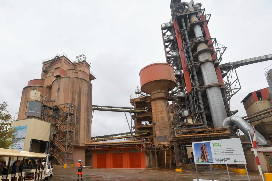 La cimenterie Lafarge de Martres-Tolosane, construite en 1956, emploie 130 personnes. (Photo : Lafarge)