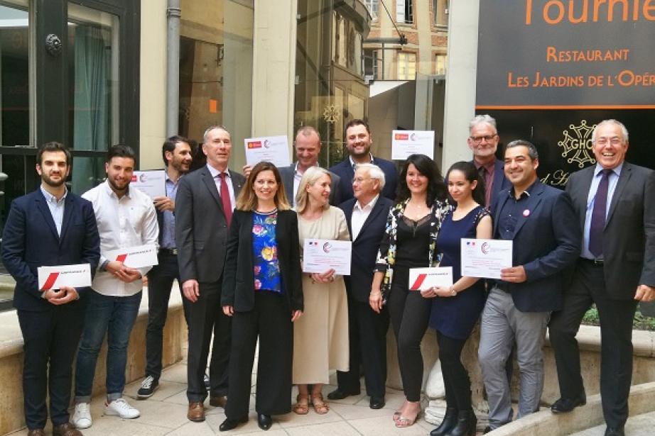 Les lauréats et quelques conseillers du commerce extérieurs d'Occitanie. 