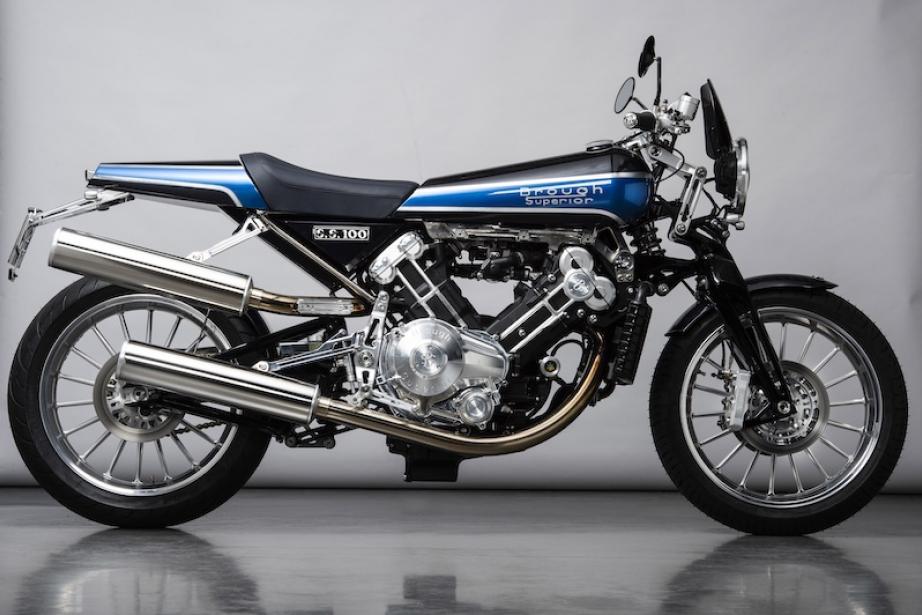 Brough Superior, le bleu lui va à merveille