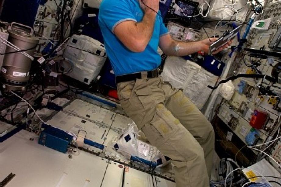 Expérience Everywear à bord de la station spatiale internationale.© ESA/NASA/, 2016