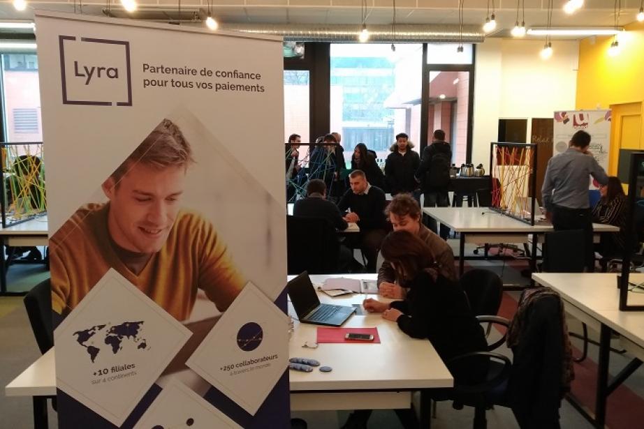 L’AN21 s’adresse aux jeunes de niveau Bac+2 en informatique ou équivalent, en reconversion professionnelle et les autodidactes L’AN21 s’adresse aux jeunes de niveau Bac+2 en informatique ou équivalent, en reconversion professionnelle et les autodidactes