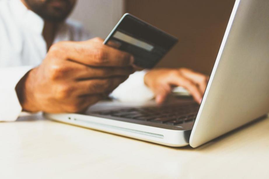 Rakuten avait lancé en juin dernier, une offre destinée à faciliter l’accès des petites entreprises au e-commerce. Rakuten avait lancé en juin dernier, une offre destinée à faciliter l’accès des petites entreprises au e-commerce.