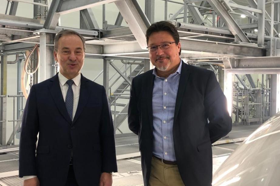 Philippe Rochet, président du Groupe Sabena Technics et Pascal Pastor, directeur général du site toulousain. Philippe Rochet, président du Groupe Sabena Technics et Pascal Pastor, directeur général du site toulousain.