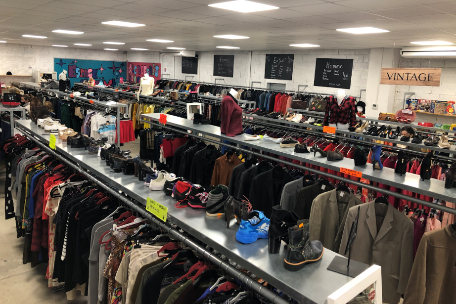 Le textile a droit à une seconde vie, comme ici à Juvignac (Hérault), à l'ouest de Montpellier.