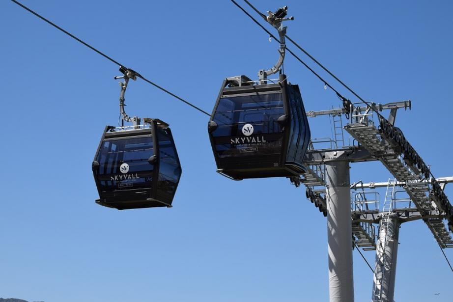 Skyvall amène les skieurs au pied des pistes de Peyragudes