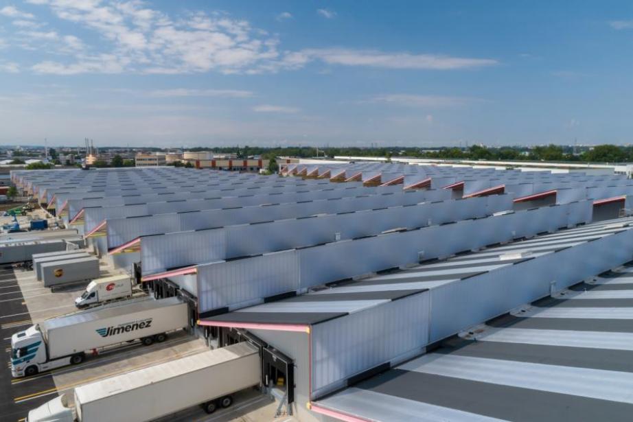 La plateforme TLV gère 19 500m² aménagés en entrepôt La plateforme TLV gère 19 500m² aménagés en entrepôt
