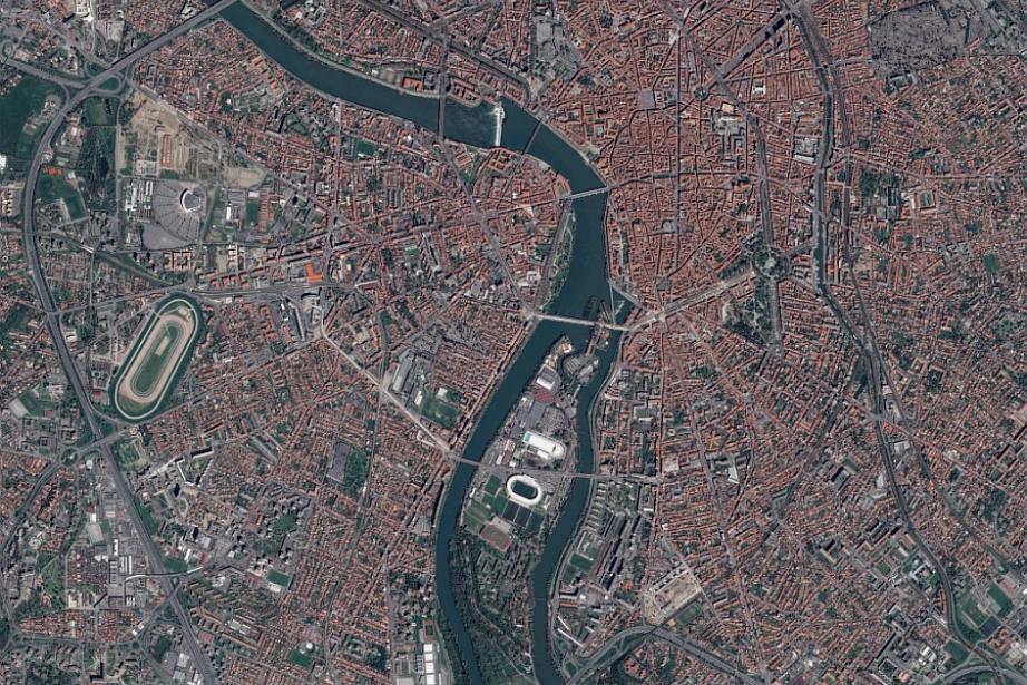 Toulouse vue de l'espace par le satellite Pléiades.© CNES/Distribution Airbus DS, 2013