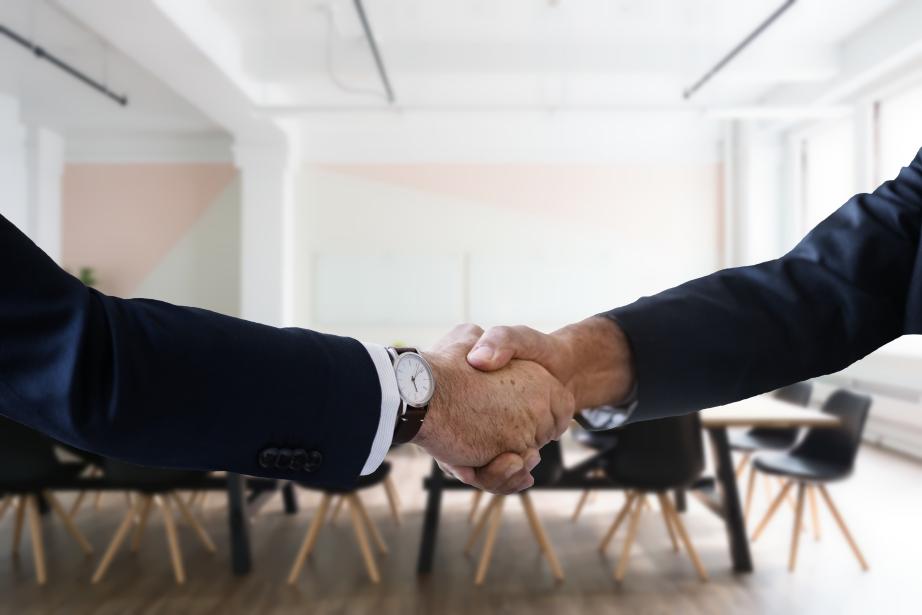 Signée pour trois ans, leur convention cible notamment le métier de conducteur de centrale à bétons, pour lequel Lafarge réalise plus de 40 recrutements par an en France. (Photo Pixabay)