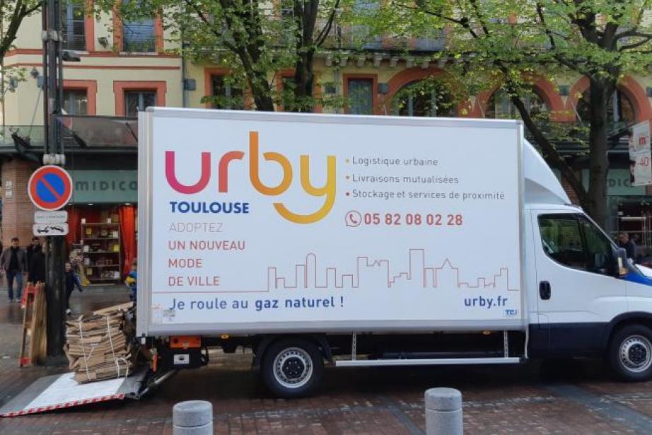 Livraison et récupération des déchets par Urby, pour le compte de Midica.