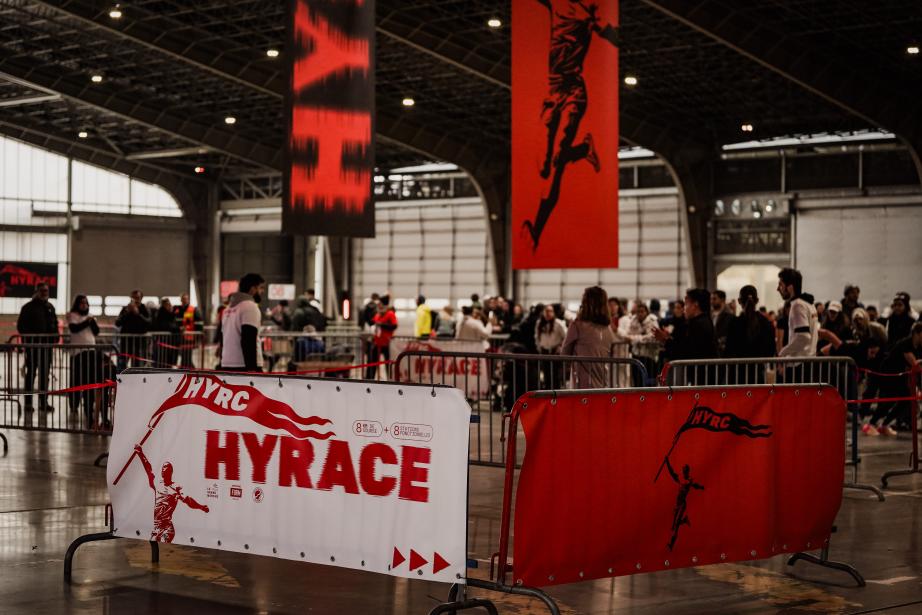 À Toulouse, un dossard à l’Hyrace représente trois jours de formation pour un élève de l’École Tremplins du Sport. (Photo Sarah Navarro)