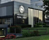 Implantés depuis toujours en région Occitanie, les laboratoires Pierre Fabre fabriquent plus de 90% de leurs produits en France et emploient plus de 10 200 collaborateurs dans le monde. Leur budget R&D s’est élevé à 220 millions d'euros en 2024, dont environ 70% sont dédiés aux thérapies ciblées en oncologie et 30% aux thérapies et aux soins de la peau.  (Photo laboratoire Pierre Fabre)