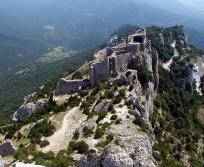  Vestiges du Château de Peyrepertuse à Duilhac-sous-Peyrepertuse. (Photo Wikicommons)