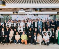 Les finalistes du Concours National du Meilleur Petit-déjeuner & Brunch de France 2025 réunis autour du jury présidé par Philippe Urraca, célébrant le savoir-faire gastronomique des hôtels français. (Photo Concours National du Meilleur Petit-déjeuner & Brunch de France 2025)