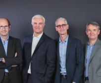 De de gauche à droite : Jean-Luc Rivière, directeur associé, Olivier Athanase, président, Alexandre Sagon et Nicolas Charleux, directeurs associés d'iXO Private Equity. (© iXO Private Equity)