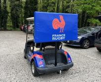 Le XV de France, en pleine préparation de la Coupe du monde de rugby sur ses terres, vient de s'équiper de sa deuxième golfette. (Photo : Reeplay)