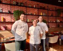 Lucas Mieze, Claire Bertrand et Vincent Usero du Mercure Toulouse Centre Compans. (Photo Mercure)