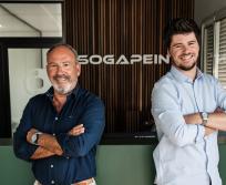 Lucas Capdevila (à droite) succède à son père Pascal à la tête de cette PME du second œuvre, qui compte 65 salariés et réalise 17 millions d’euros de chiffre d’affaires. (Photo Sogepeint)