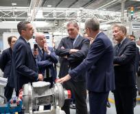 Derrière cette visite ministérielle, un enjeu majeur : accompagner la montée en cadence industrielle, renforcer les capacités de production et préparer les futures générations d’avions. (Photo Liebherr-Aerospace) 