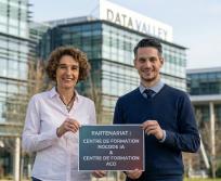 De gauche à droite : Nathalie Raynaud, directrice de l’Académie Cyber Occitanie et Charles Meurin, fondateur NoCode IA. (Photo AN21)