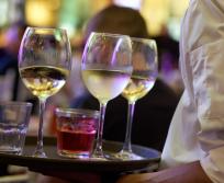 En Occitanie, 35 métiers sont désormais officiellement reconnus comme « en tension ». Une mesure qui vise à faciliter les recrutements dans des secteurs essentiels comme la santé, la construction, l’agriculture et l’hôtellerie-restauration. (Photo Pixabay)