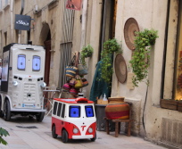 Les véhicules 100% électriques et autonomes TwinsHeel sont testés par La Poste et Stef pour des livraisons à Montpellier